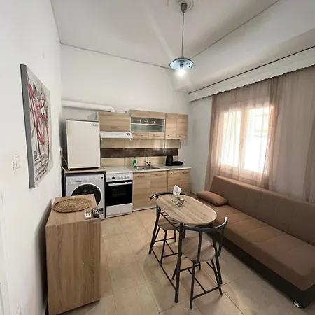 Marika Urban Candia